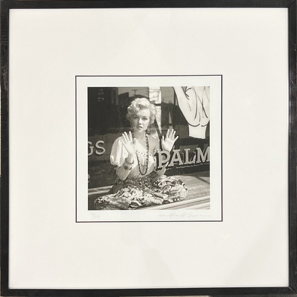Milton H.greene – Marilyn Monroe Is Ready To Read Your Palm – Digital Proof