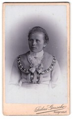 Photograph Julius Grusche, Neugersdorf, portrait of a young woman