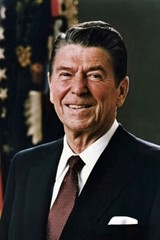 New Photo: Ronald Wilson Reagan, 40th President of the United States – 6 Sizes!