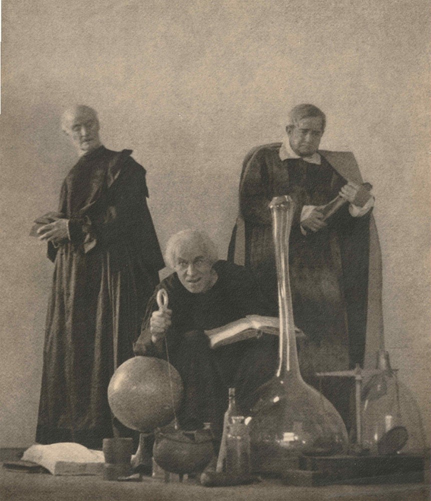 William Mortensen»Fraternal Practices»(also known as»The Three Alchemists») 1926