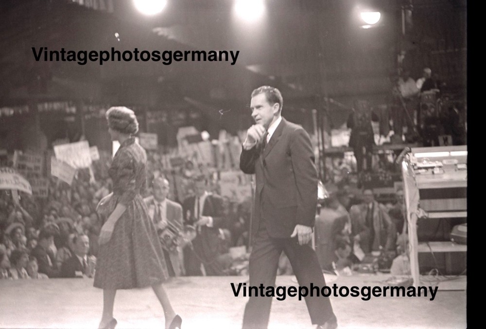 Z5962 original negative from the 1960s Richard Nixon election campaign