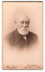 Photograph Max Koch, Quedlinburg, Marktstraße 11, portrait of an elderly man