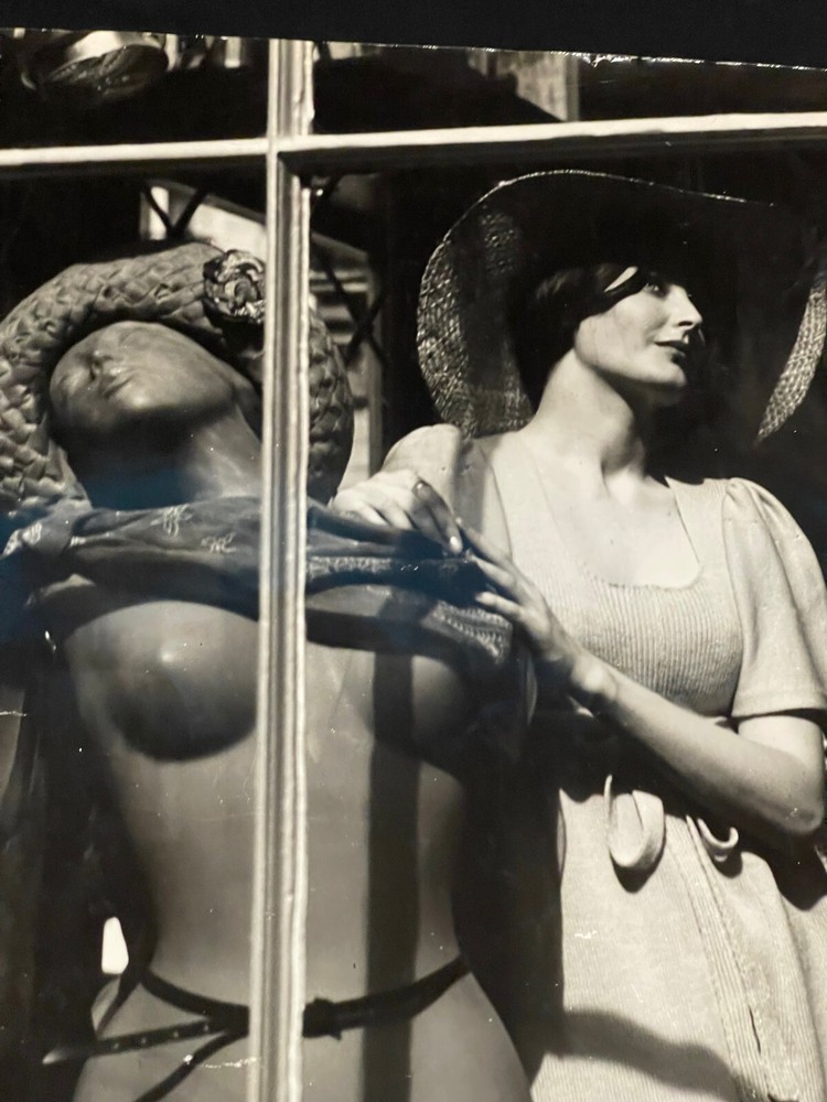 Unique Large 70s Curiosa Nude Film Photo Woman & Model