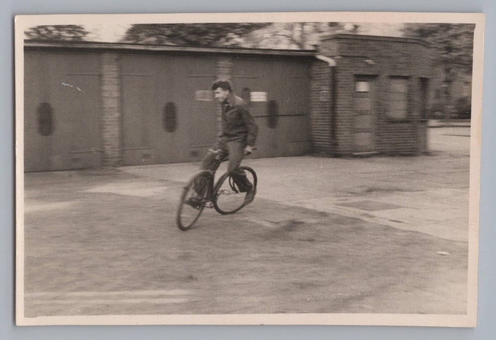 Man Rides Bike Backwards – Stunt Garages – Vintage Photo 1950s 1960s