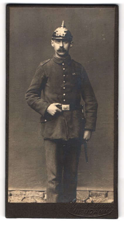 Photograph Alfred Lucas, Neudamm, Portrait Soldier in Field Grey Uniform Rgt. 18m