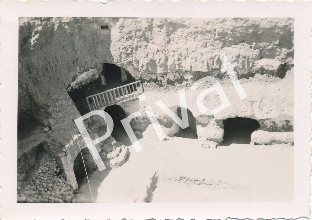 Photo WK2 Excavations Caves Libya 1942 M1.30