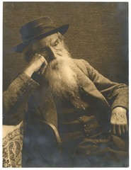 Georg Schmidt Nuremberg self-portrait artist historical photograph 1922