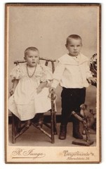 Photograph R. Boy, Tangermünde a. E., Albrechtstraße 19, two small children I