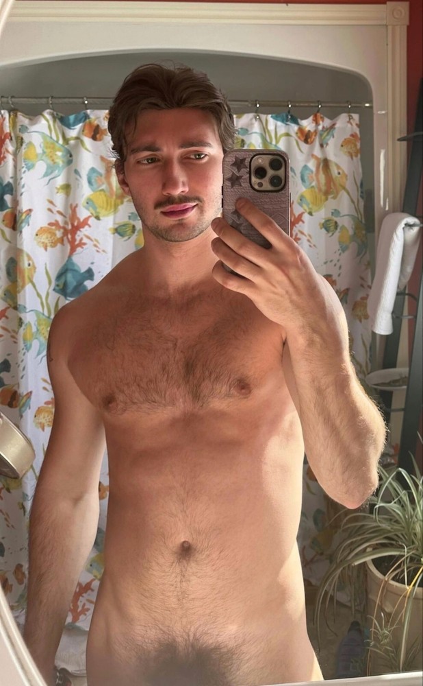 [A626] Handsome Male Cute Model Showing Off Body And Muscles