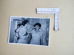 🟠 Vintage Photograph Photo 1950s Women Woman Pajamas