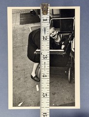 Helen Levitt Art Photo Print Card – New York, 1945 – Fotofolio 4.25”x6”