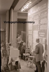 Z5959 original negative from the 1960s Richard Nixon election campaign