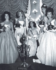 Ieda Maria Vargas – Miss Universe 1963 from Brazil -Press Photos #1-3 (8″X10″)