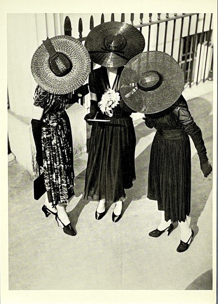 Norman Parkinson (1913-1990) Art Print Card Wedding Outfits 1938 Fotofolio 4”x6”