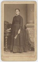 Portrait of a woman Potsdam Berlin Jonas photographic studio album photography