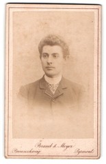 Photograph Brand & Meyer, Braunschweig, Bankplatz No. 3, Portrait of a Curly