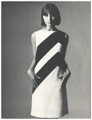 C7496/ Young Woman Fashion Photo 21.5×16.5cm 1960s