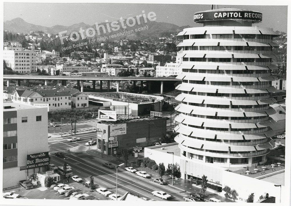 orig. Photo Hollywood Capitol Records Building Los Angeles 1960s Architecture USA