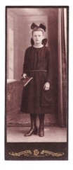 KAB photo around 1910, young girl, confirmation, Osterburg