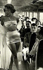 Fashion Show On A Train 1949 Art Photo Print Card By Dan Weiner Fotofolio 4”x6”
