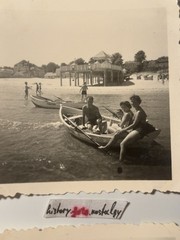 ❤️Holiday Set 2 Photos~40-60 Beautiful Women Woman Beach Lake Legs Nature Boat~6×6