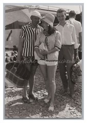 Women & Men in 1950s Fashion – Hats & Bags – Gabicce Mare – Photo