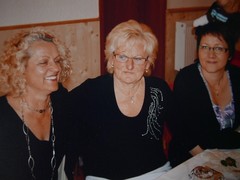 «COMMUNITY»: PHOTO, COLOR PHOTO, LADIES, PARTY, WOMEN, LIFESTYLE, FASHION, MEET!