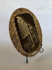 Original Cuban Art and Crafts on Old Recycled Record Disc.Title «Hotel Nacional»
