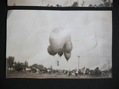 Vtg 1900s 10s HOT AIR BALLOON RIDE B&W Sepia Ballooning Pioneer Photograph Crowd