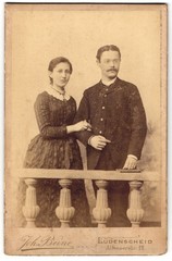 Photograph Joh. Legs, Lüdenscheid, Altenaerstr. 12, young handsome pair