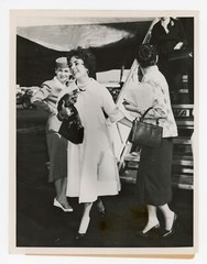 Elizabeth Taylor Arriving in NY with Dog 1958 Glamorous Hollywood Star Legend