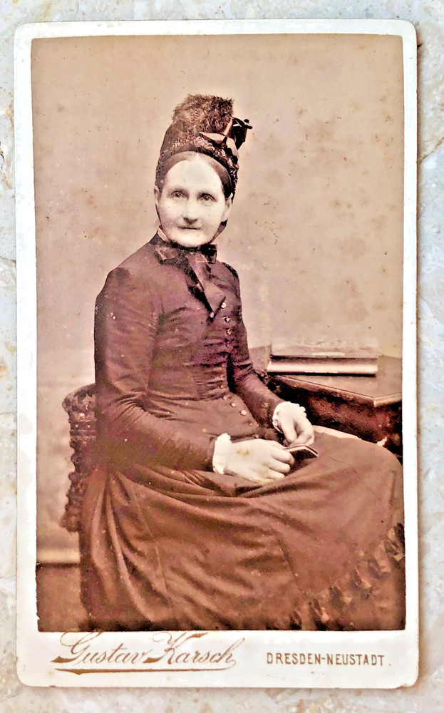 CDV photo around 1890, noble lady, Dresden-Neustadt
