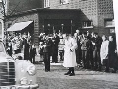 Old photo antique beautiful Mercedes vintage car technology nice Düsseldorf (X