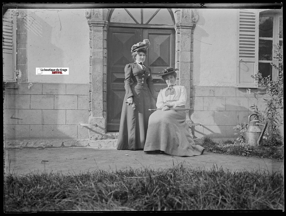 Ladies In Dress, Vintage Glass Photo Plate, Black & White Negative 9X12 Cm