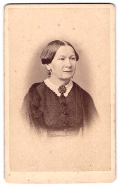 Photograph A. Winkler, Görlitz, Bismarck Str. 18, Bartha Schwindt born stag m
