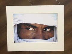 BRUCE BLUM SIGNED Color Photo Print (11″X 17″)-«Eyes and Turban «
