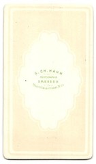 Photograph G. Ch. Hahn, Dresden, Waisenhausstraße 24, dignified lady in elegant