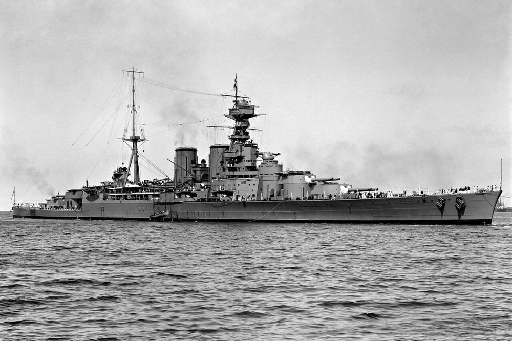 New Photo: HMS HOOD, Last Battlecruiser Ship of the British Royal Navy – 6 Sizes