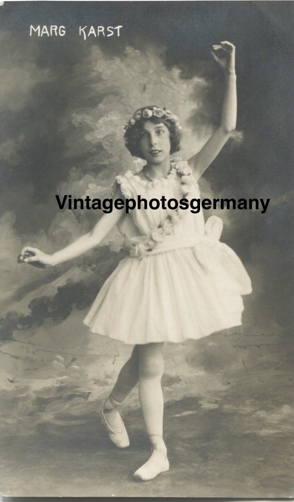 Z6107 postcard 1920s Marta Karst dancer woman girl dance expressive dance Marg Karst