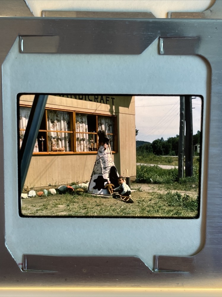 Lot Of 35 1964 Winter Flowers Lake Life Vacation Amateur 35mm Color Slides