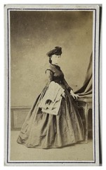Portrait Of An Elegant Woman Fashion c1860 Photo Cdv Vintage Album Tirage Original