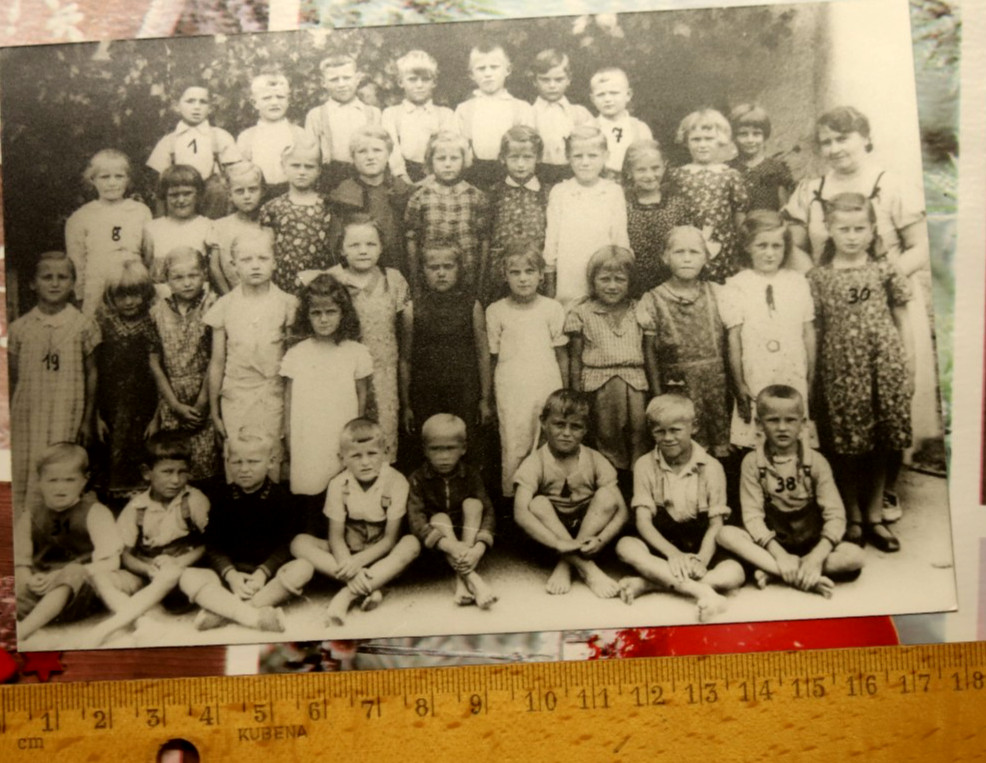 Photo Upper Silesia Strehlitz or 1921 Poland school class student repro 1985 AM