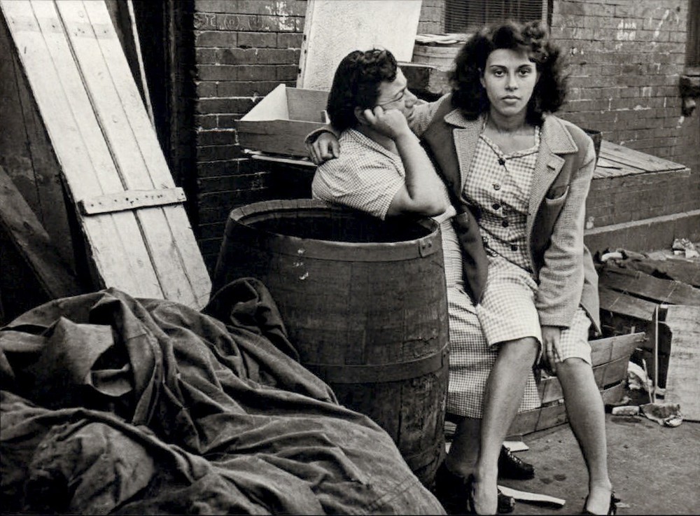 1940 1980s Original Helen Levitt New York City Street Couple in Alley Art Photo