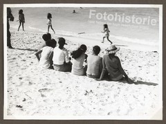 4x Photo Mauritius Beach Pretty Girls Locals Group 1960s Africa