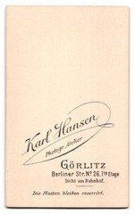 Photograph Karl Hansen, Görlitz, Berliner Str. 26, young couple in fashionable Kle