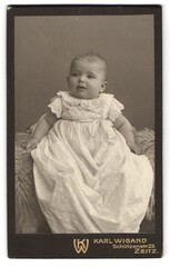 Photograph Karl Wigand, Zeitz, Schützenstr. 25, Portrait of a Baby in White K