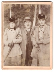 Photograph Portrait Elderly Man with Two Young Ladies in Autumnal Clothes