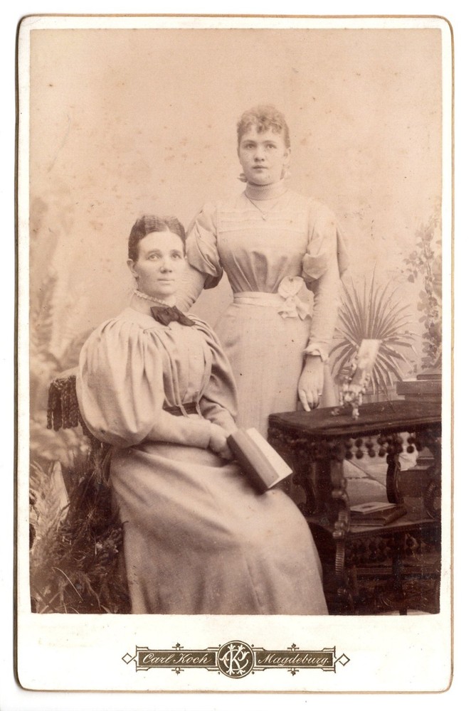 CAB Cabinet Photo – Two Ladies in Studio – Carl Koch, Magdeburg – Circa 1890s