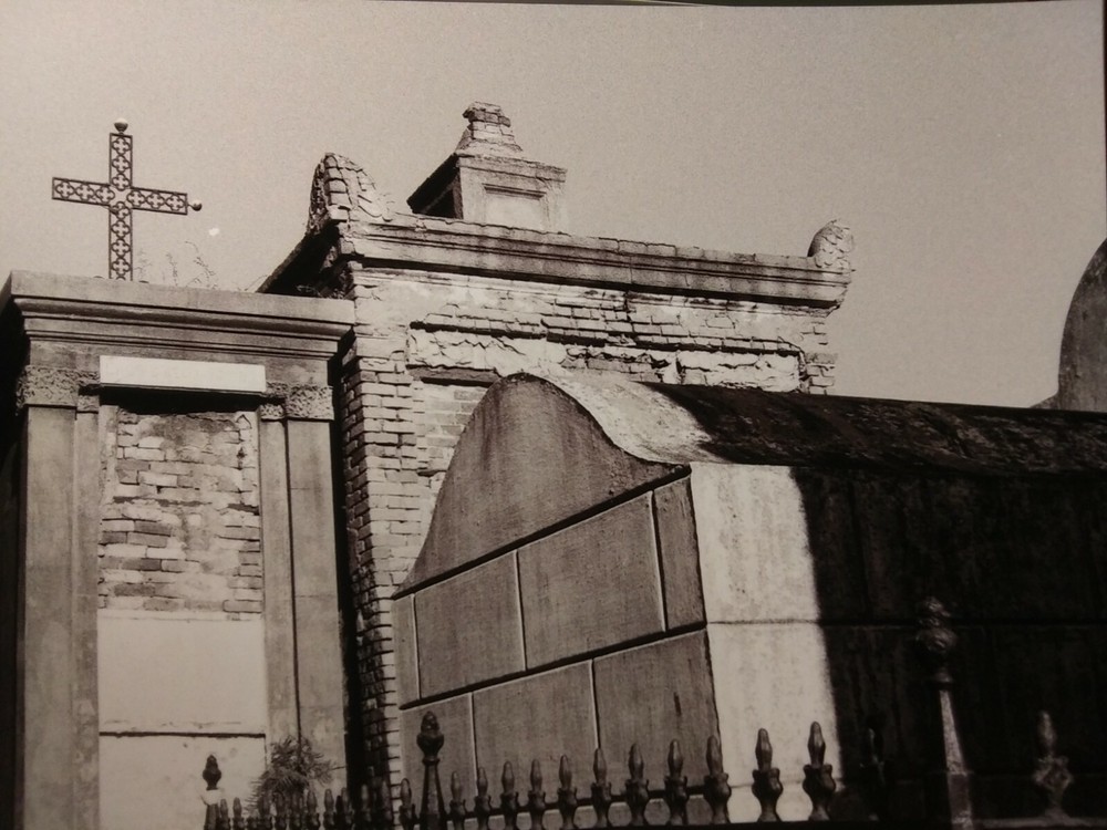 fine art photography prints – vintage New Orleans St. Louis Cemetery #2. 5×7 in.