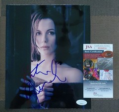 KATE BECKINSALE Actress Hand Signed Autograph JSA COA
